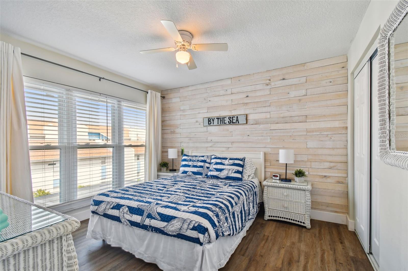 Image 32 of 48 For 315 Medallion Boulevard E