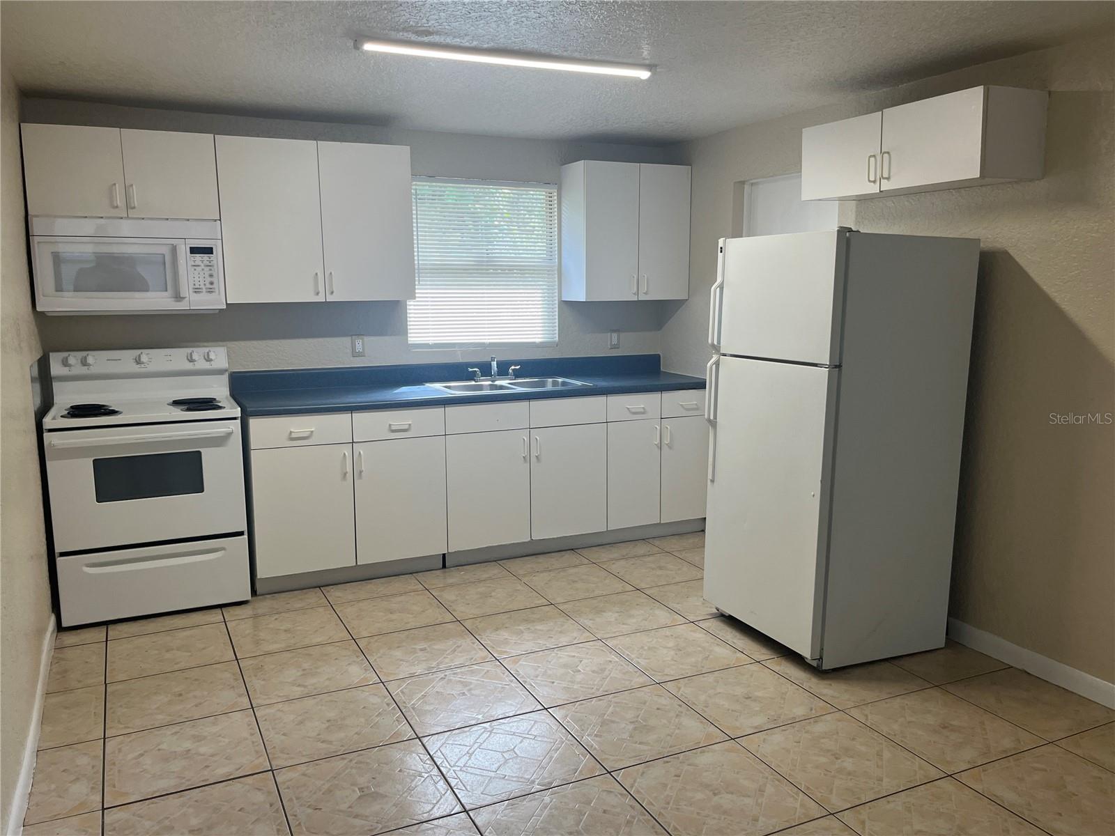 Image 2 of 9 For 3808 Beechwood Boulevard
