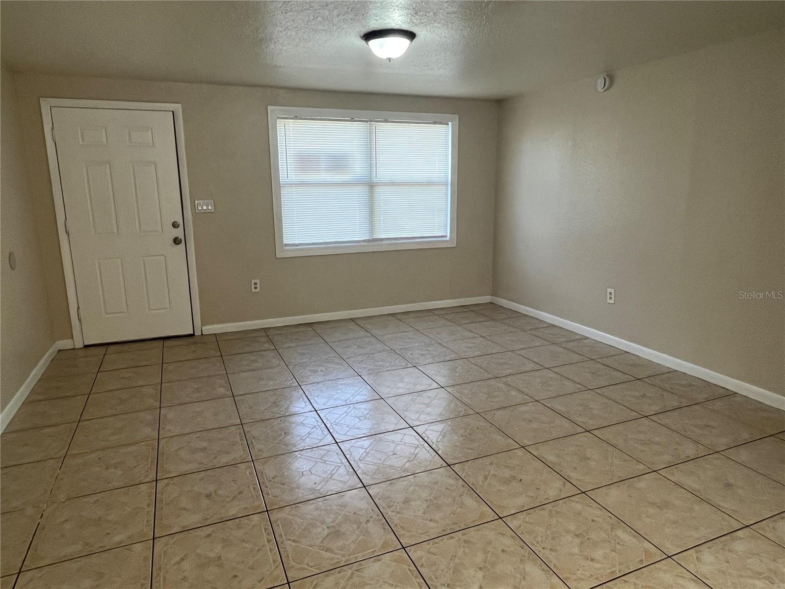 Image 3 of 9 For 3808 Beechwood Boulevard