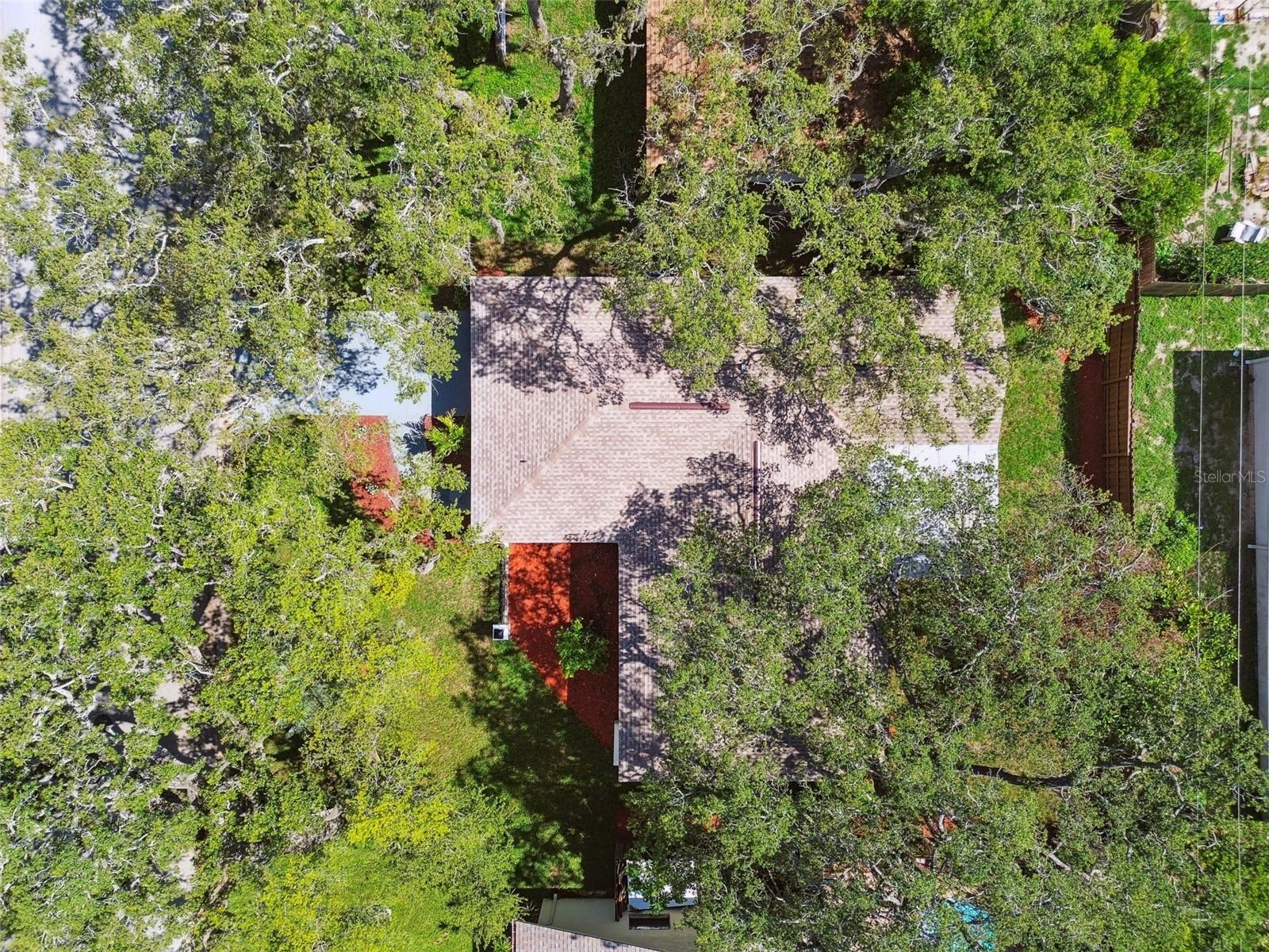 Image 24 of 39 For 8910 Elm Leaf Ct