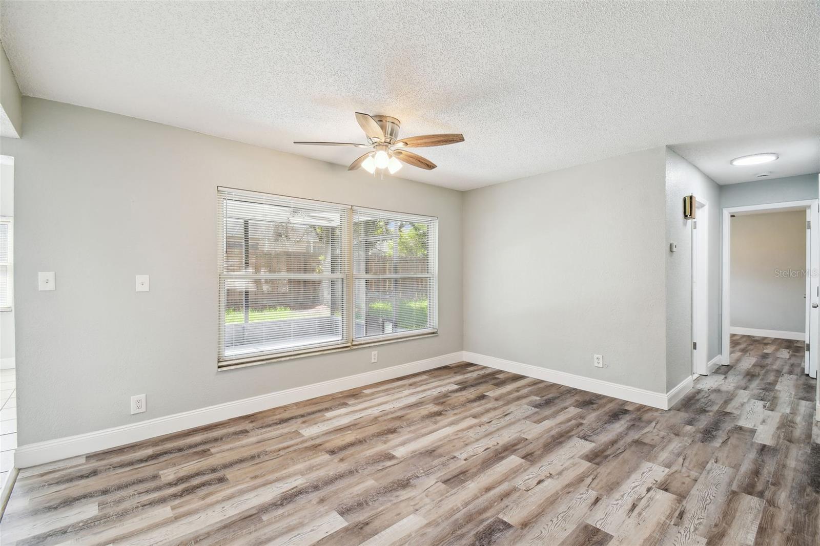 Image 8 of 39 For 8910 Elm Leaf Ct