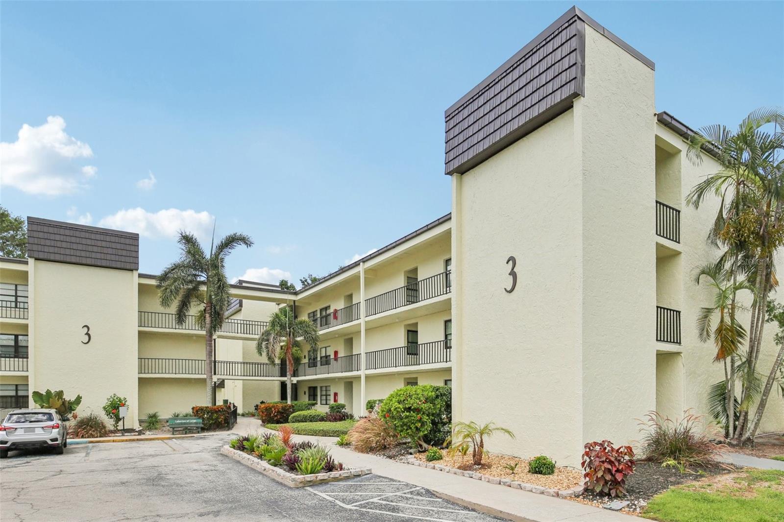 Details for 14130 Rosemary Lane 3303, LARGO, FL 33774