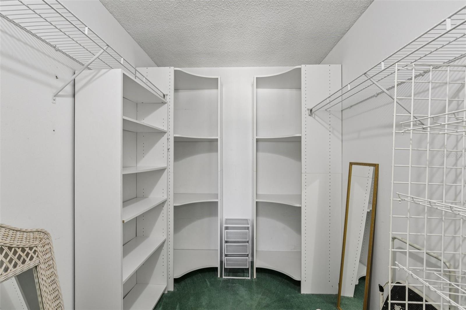 Image 15 of 23 For 14130 Rosemary Lane 3303
