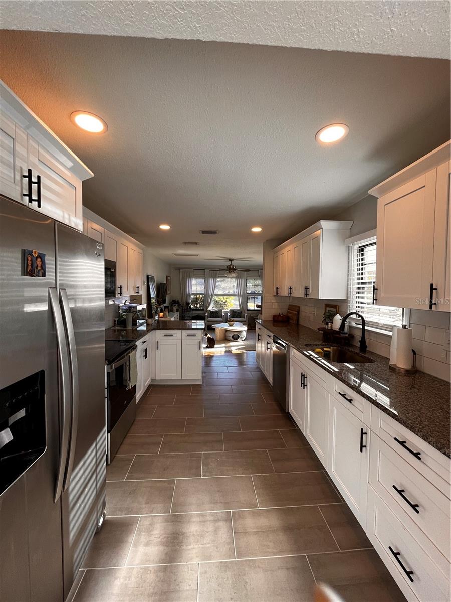 Image 6 of 23 For 1221 30th Avenue N