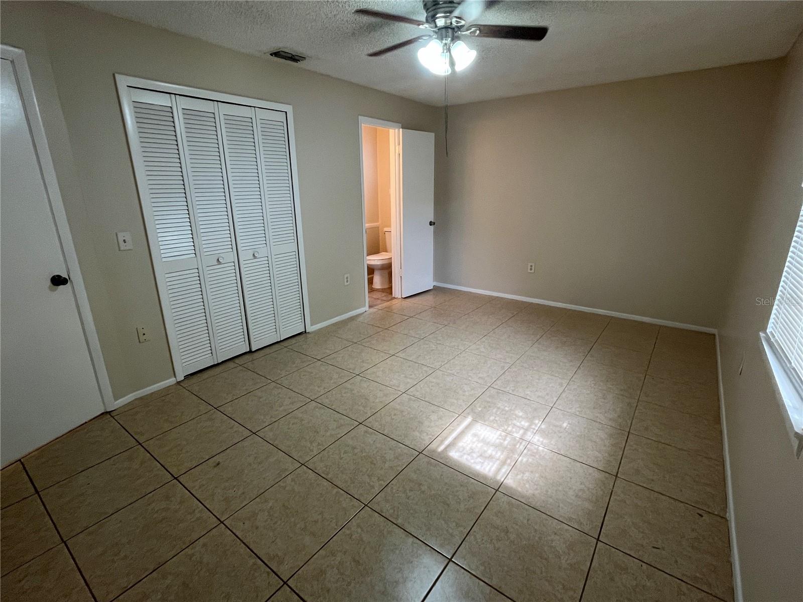 Image 4 of 7 For 3221 Timberline Road