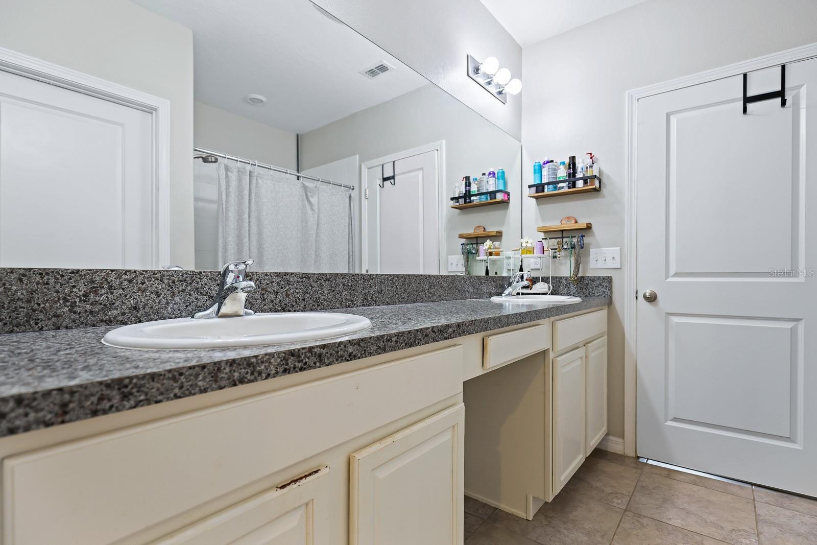Image 21 of 56 For 17239 White Mangrove Drive