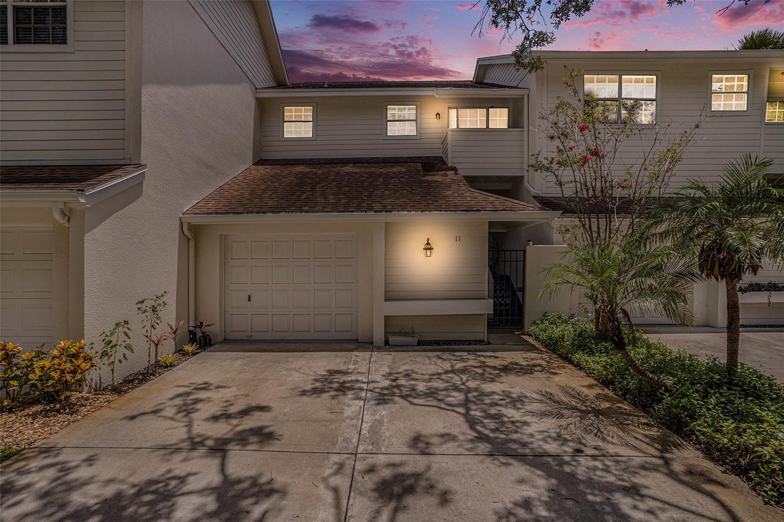 Image 24 of 29 For 5203 Bayshore Boulevard 11