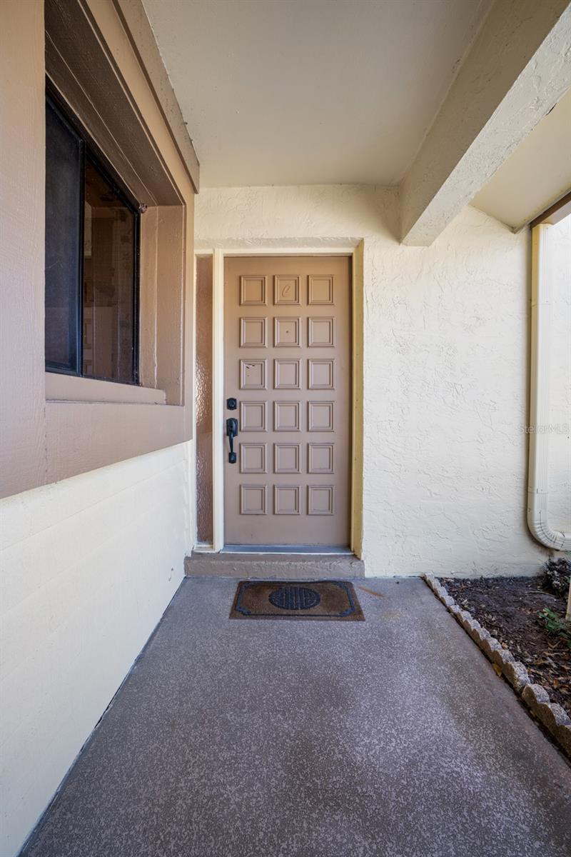 Image 25 of 31 For 2549 Oakleaf Lane 36c