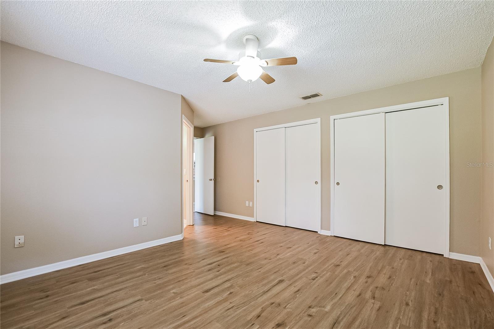 Image 11 of 16 For 6651 Meritmoor Circle