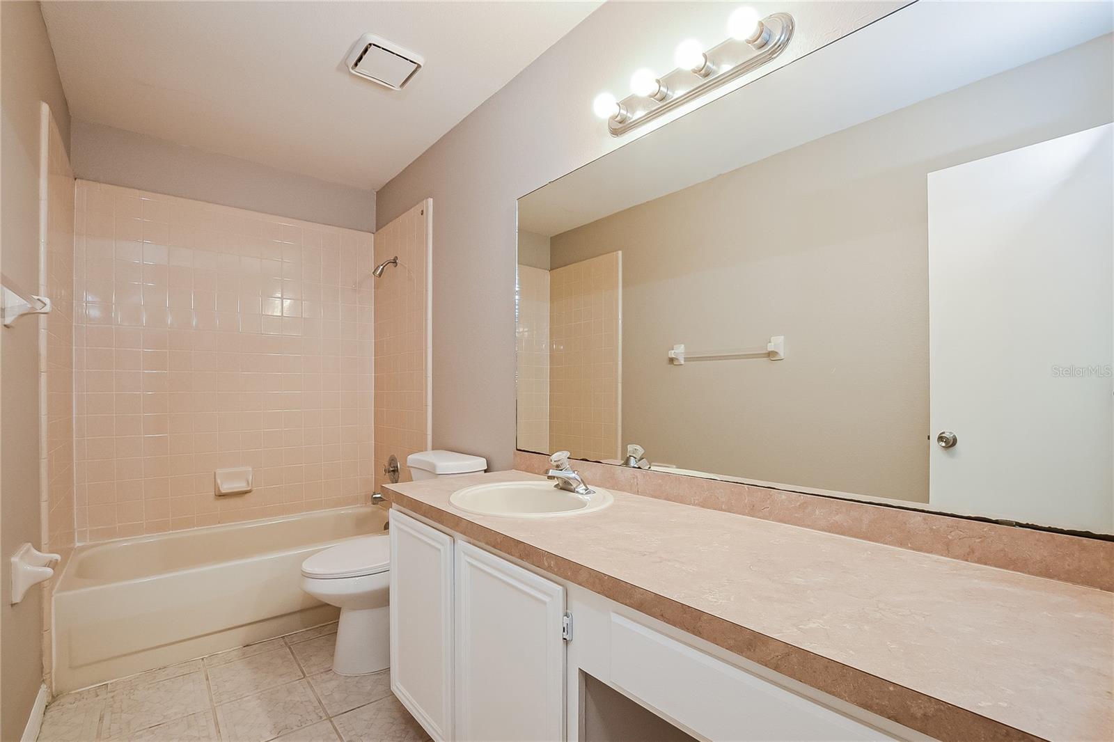 Image 15 of 16 For 6651 Meritmoor Circle