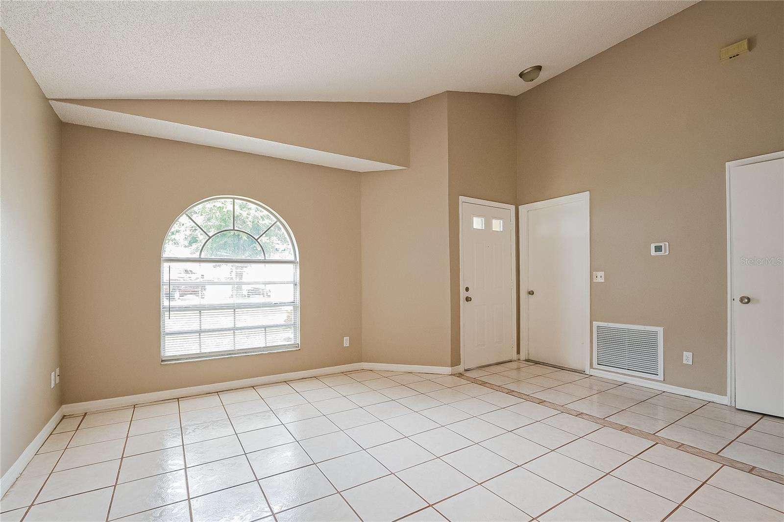 Image 4 of 16 For 6651 Meritmoor Circle
