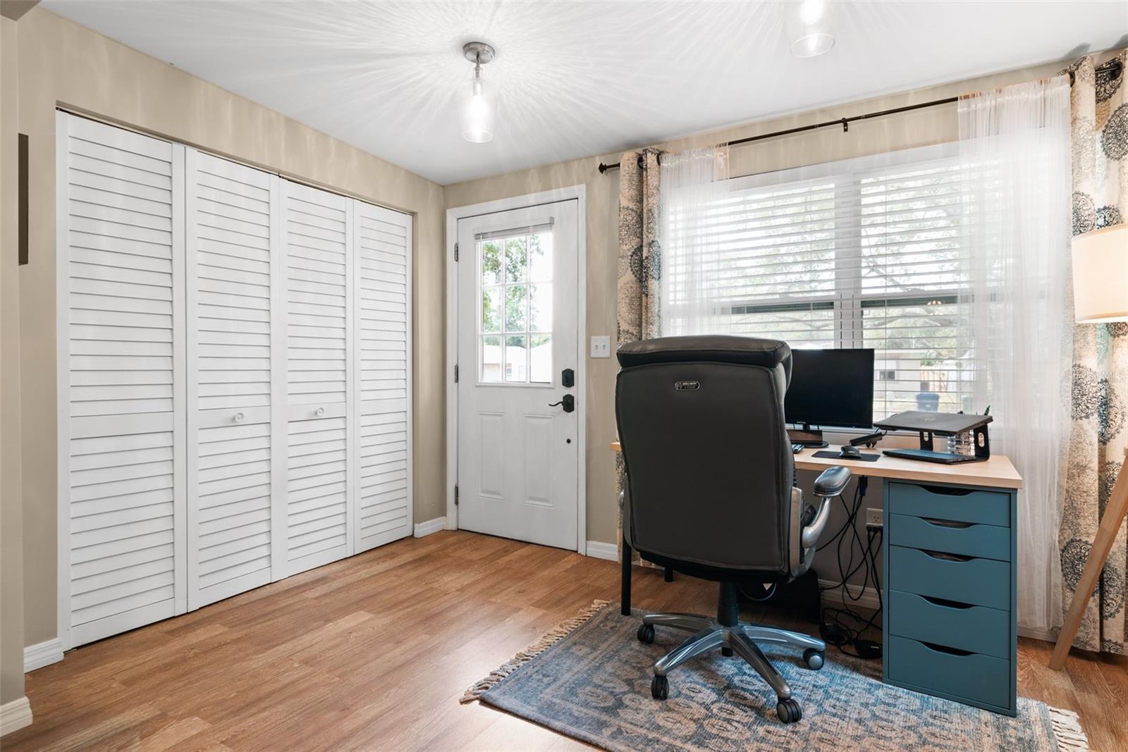 Image 13 of 34 For 508 5th Avenue Ne
