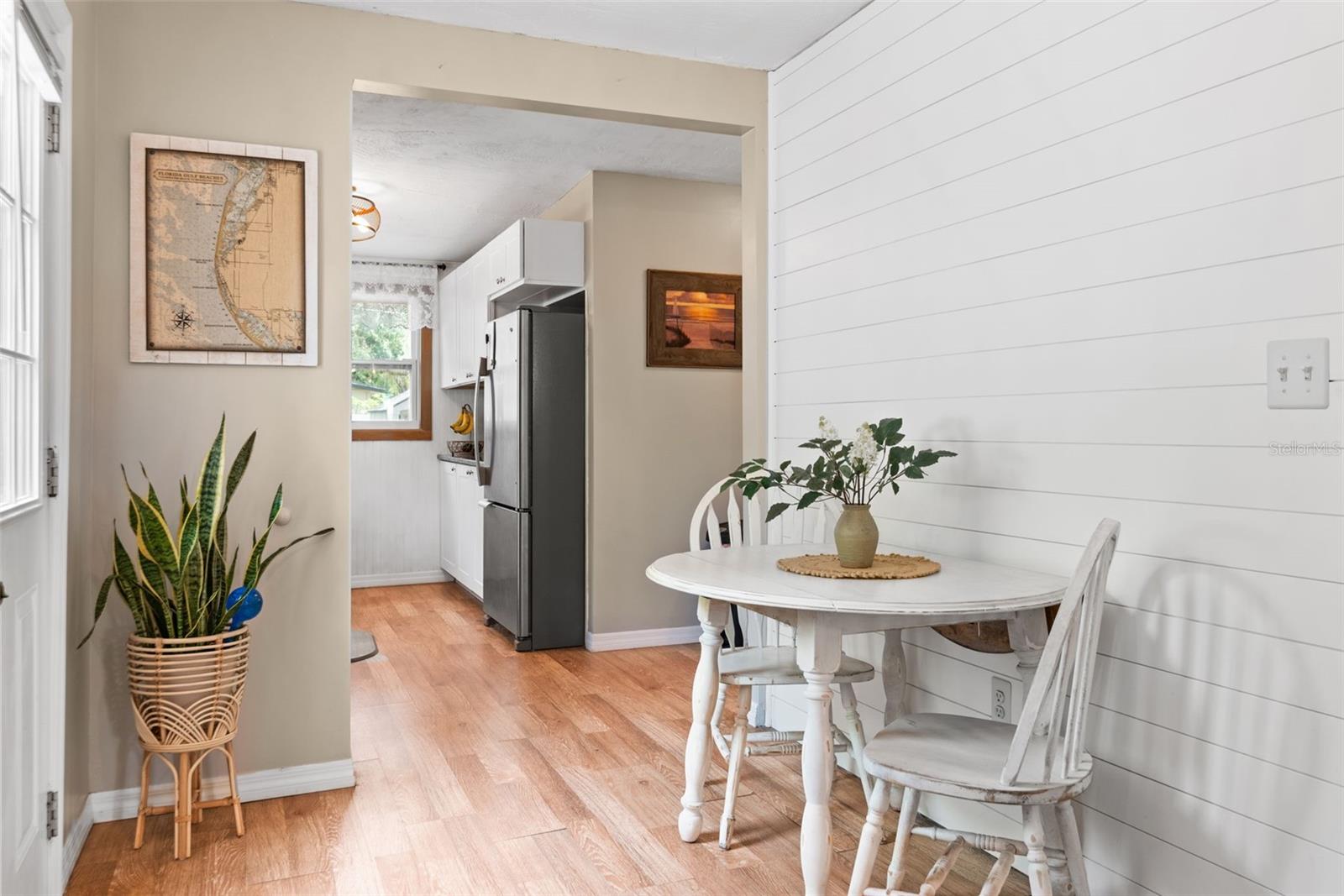 Image 6 of 34 For 508 5th Avenue Ne