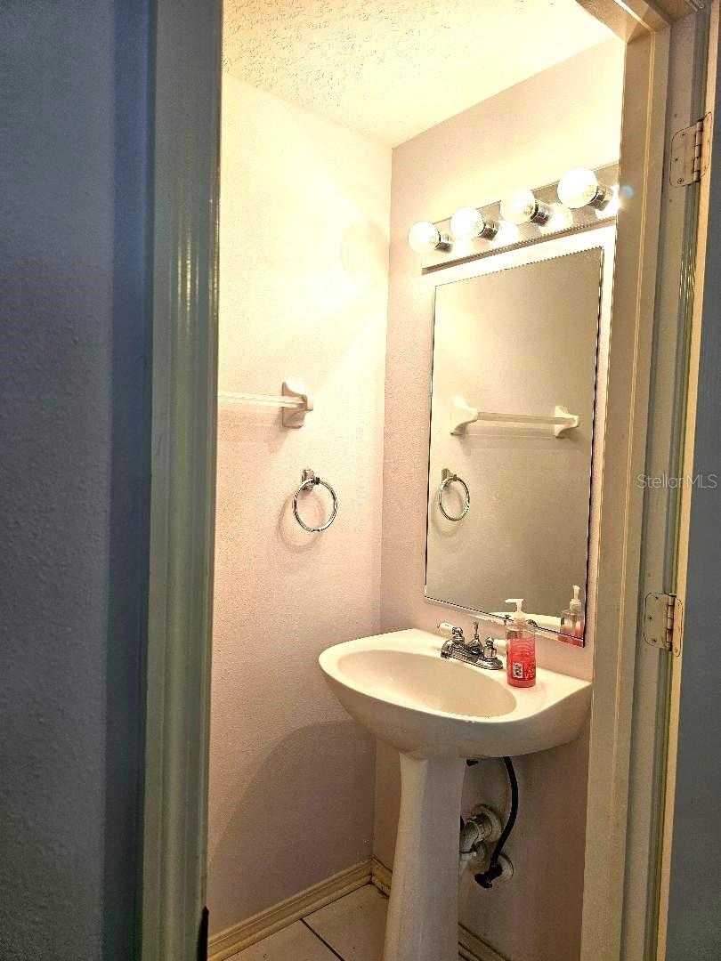 Image 18 of 24 For 2252 Lake Woodberry Circle