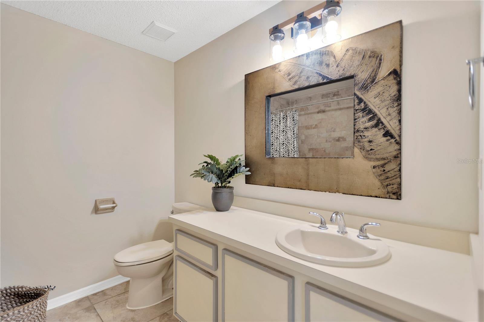 Image 11 of 27 For 605 Chippenham Boulevard