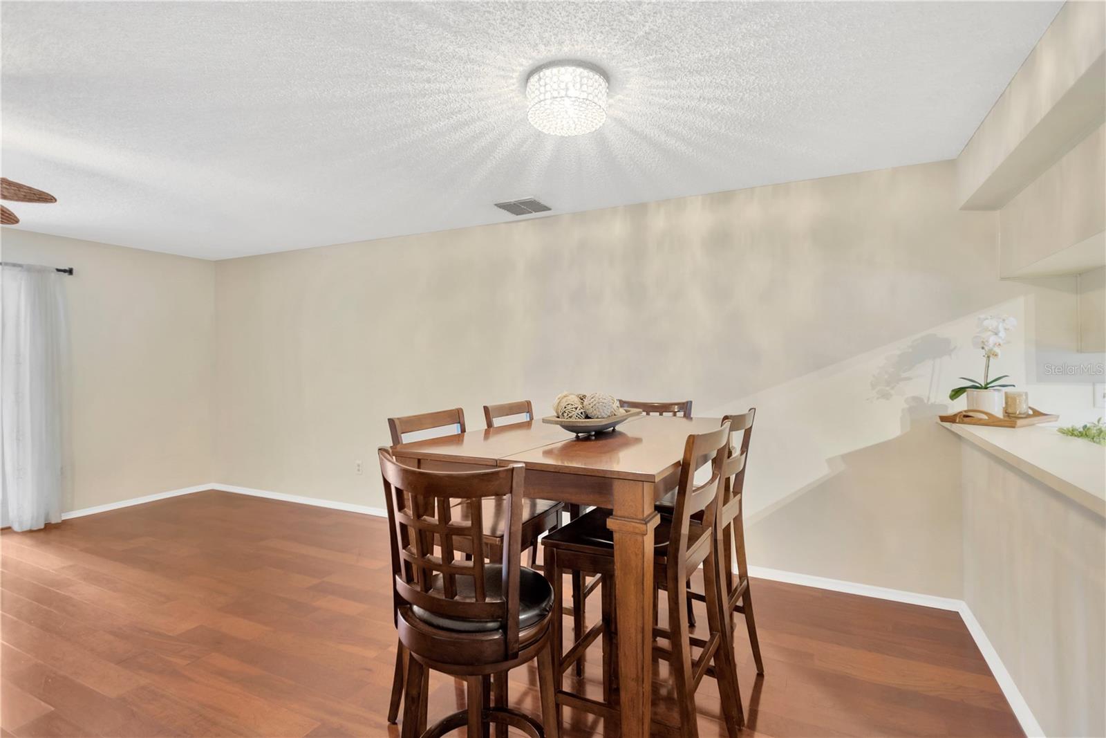 Image 9 of 27 For 605 Chippenham Boulevard