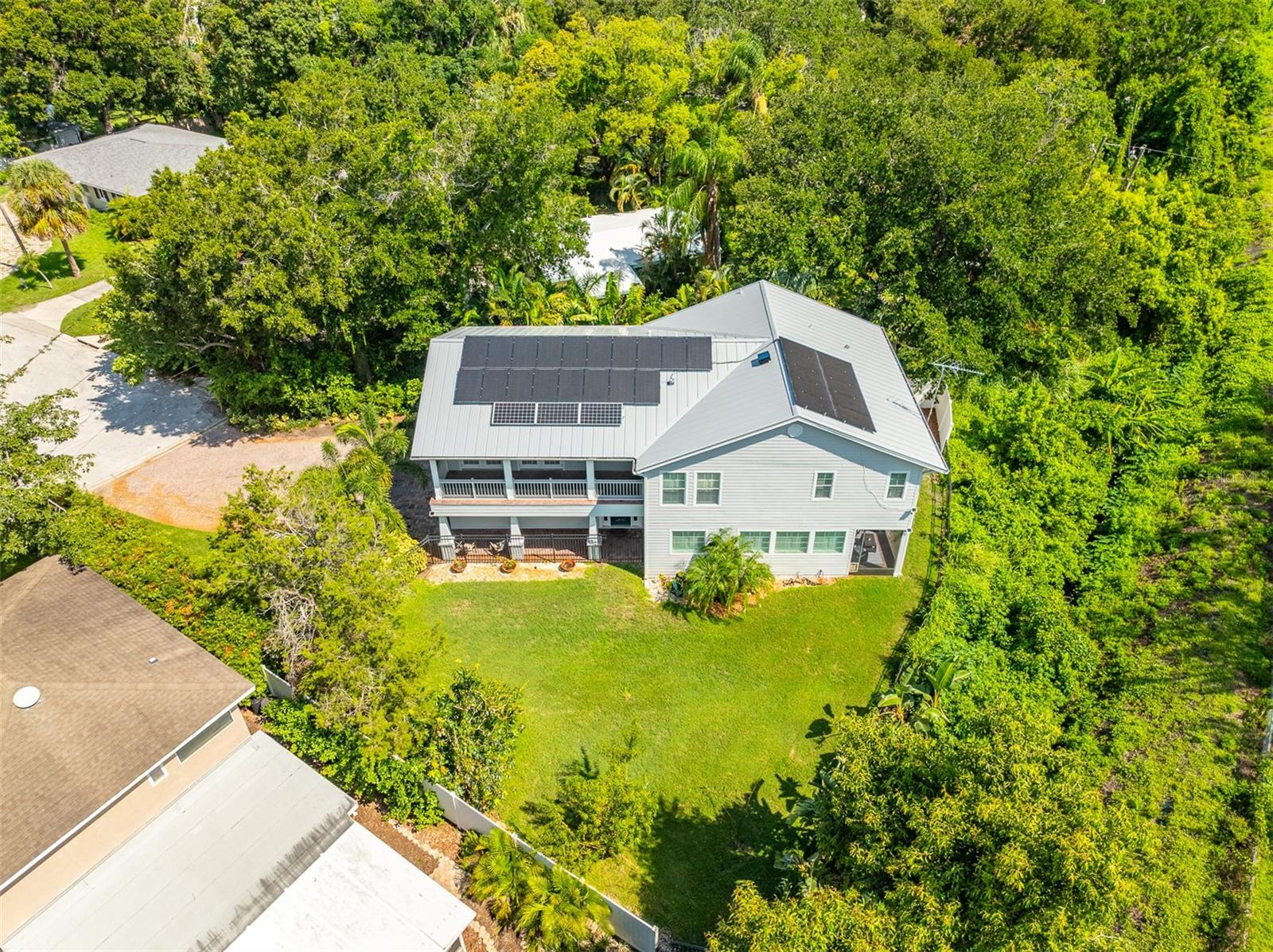 Details for 321 Barbara Circle, BELLEAIR, FL 33756