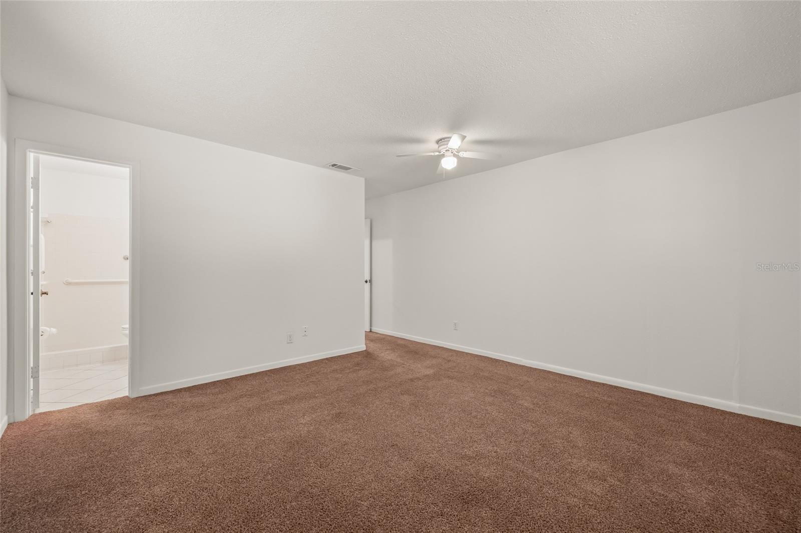 Image 18 of 44 For 9460 45th Way N