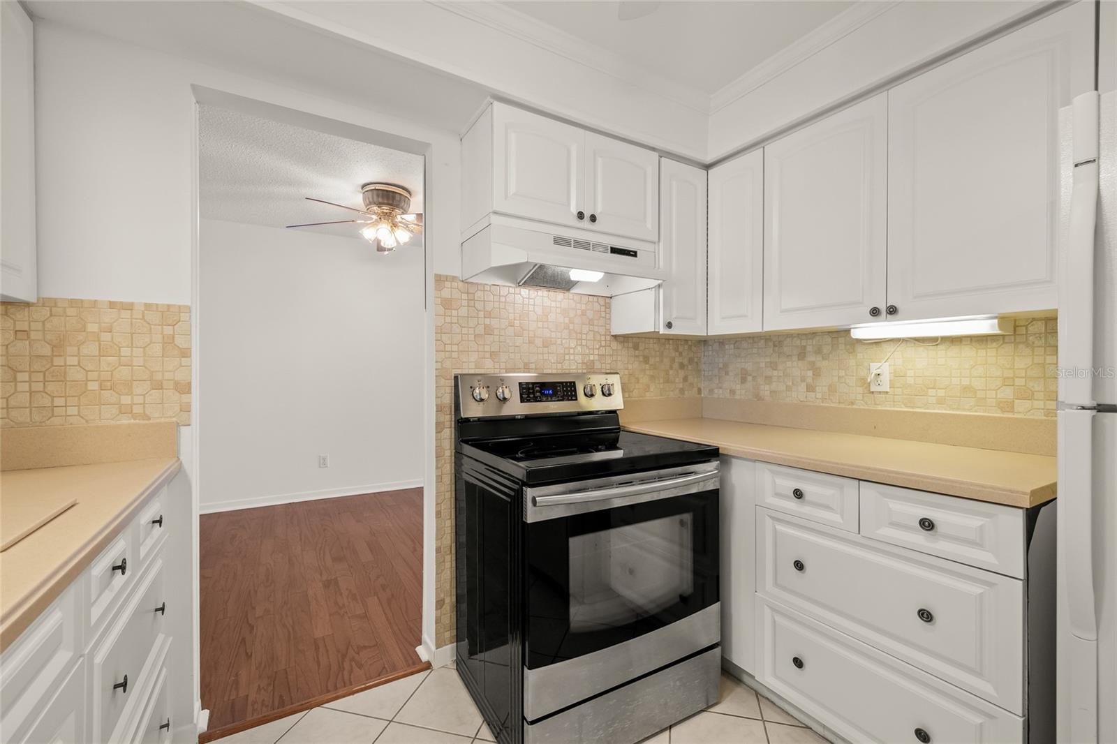 Image 6 of 44 For 9460 45th Way N