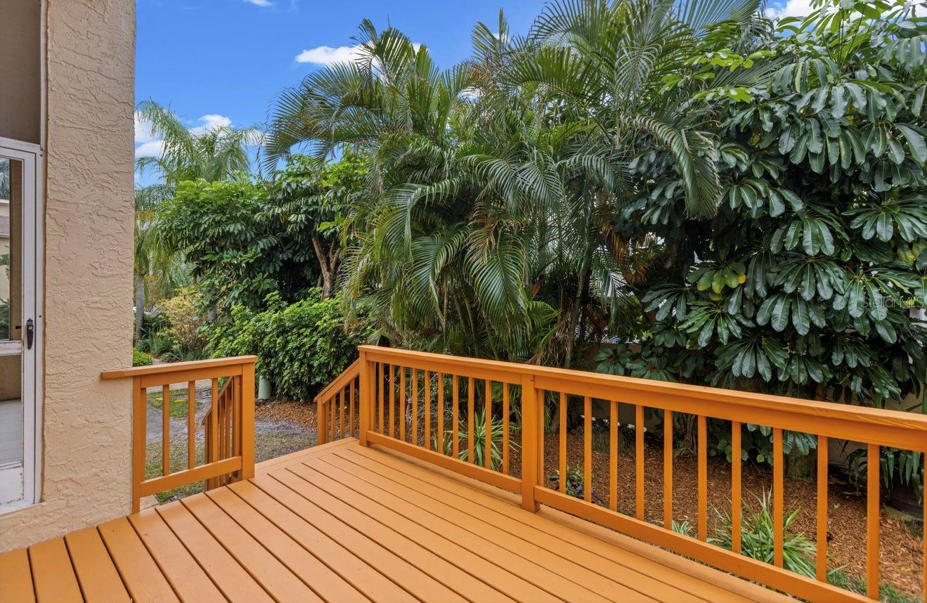 Image 37 of 58 For 487 Pinellas Bayway S 201