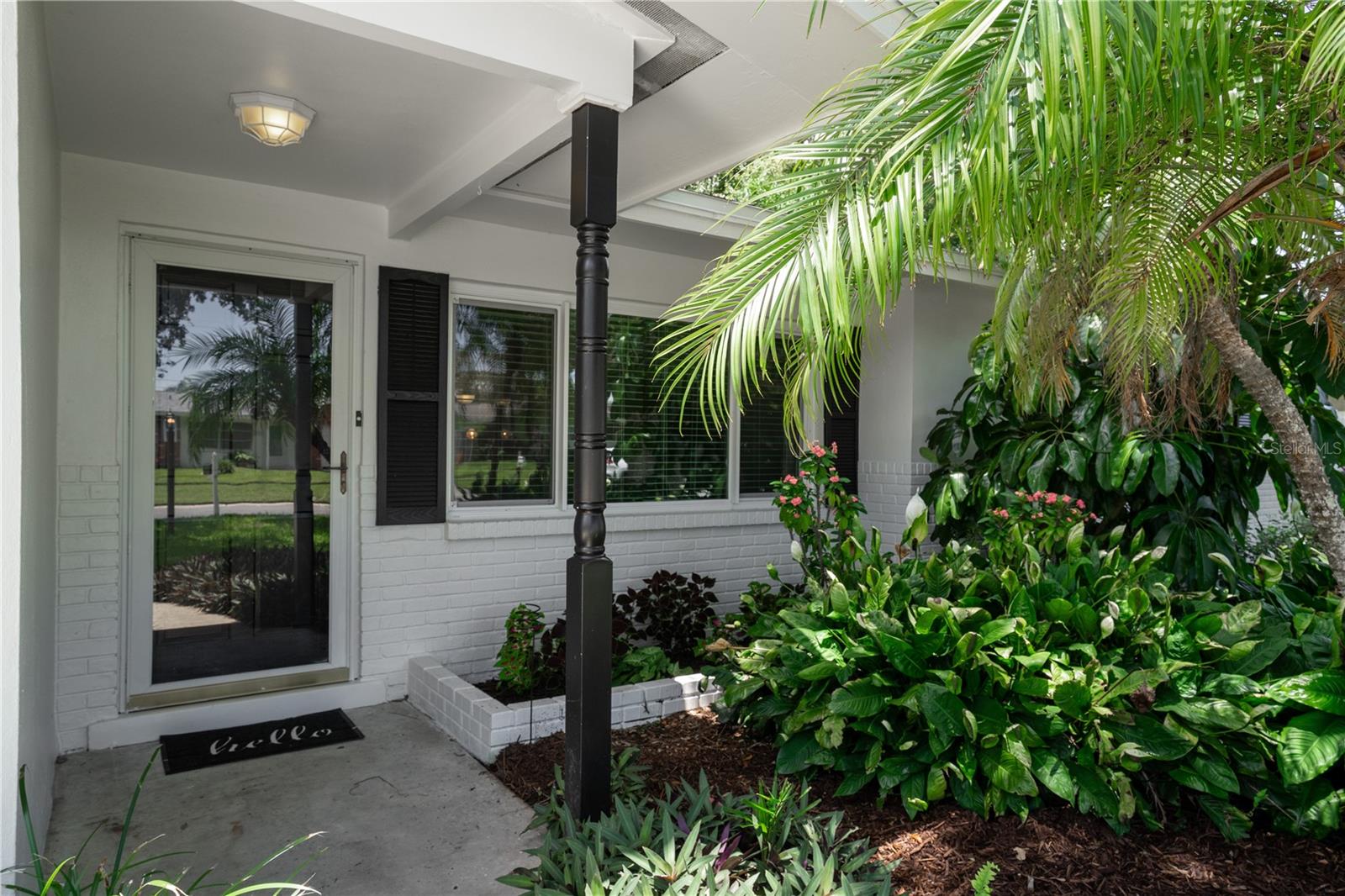 Image 4 of 37 For 666 Brookfield Drive
