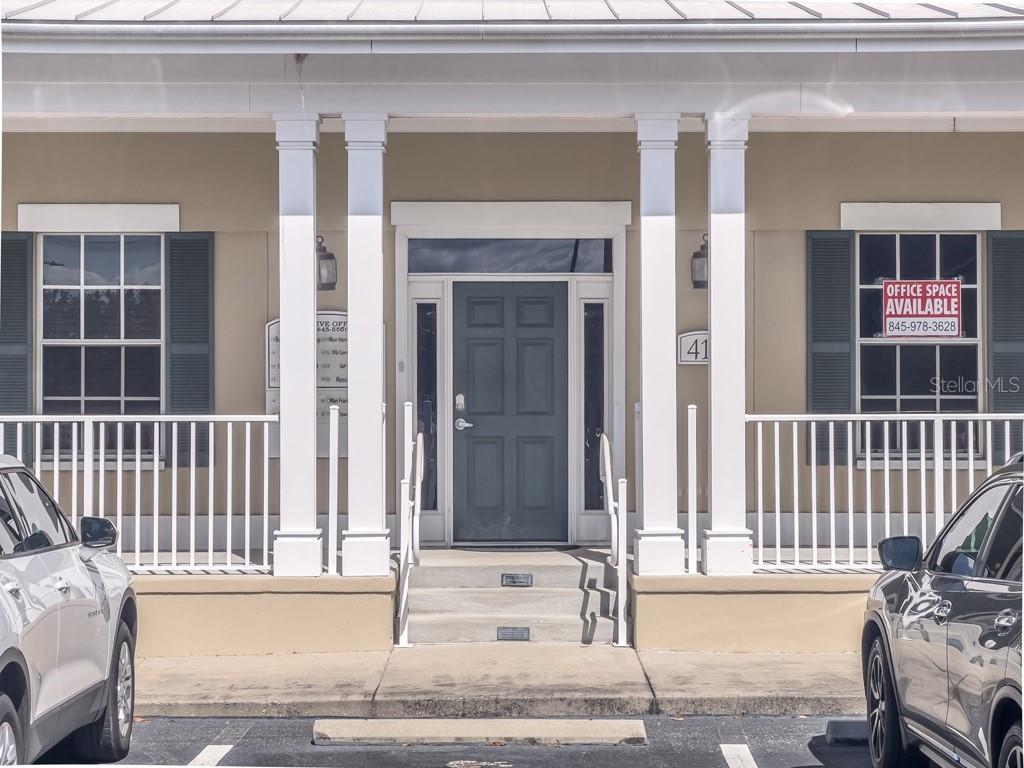 Image 2 of 8 For 411 Apollo Beach Boulevard 900