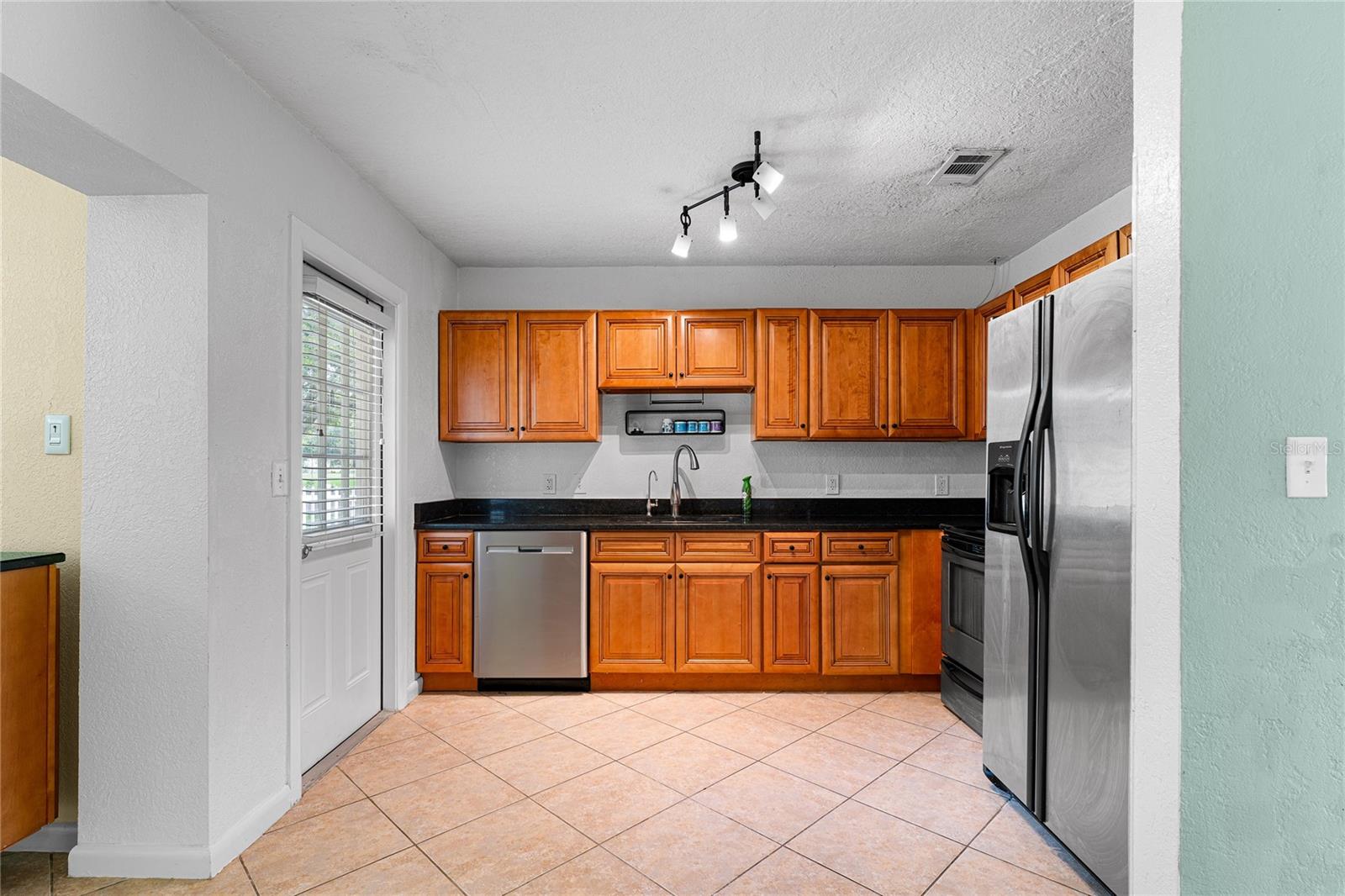 Image 12 of 54 For 10908 Elbow Drive