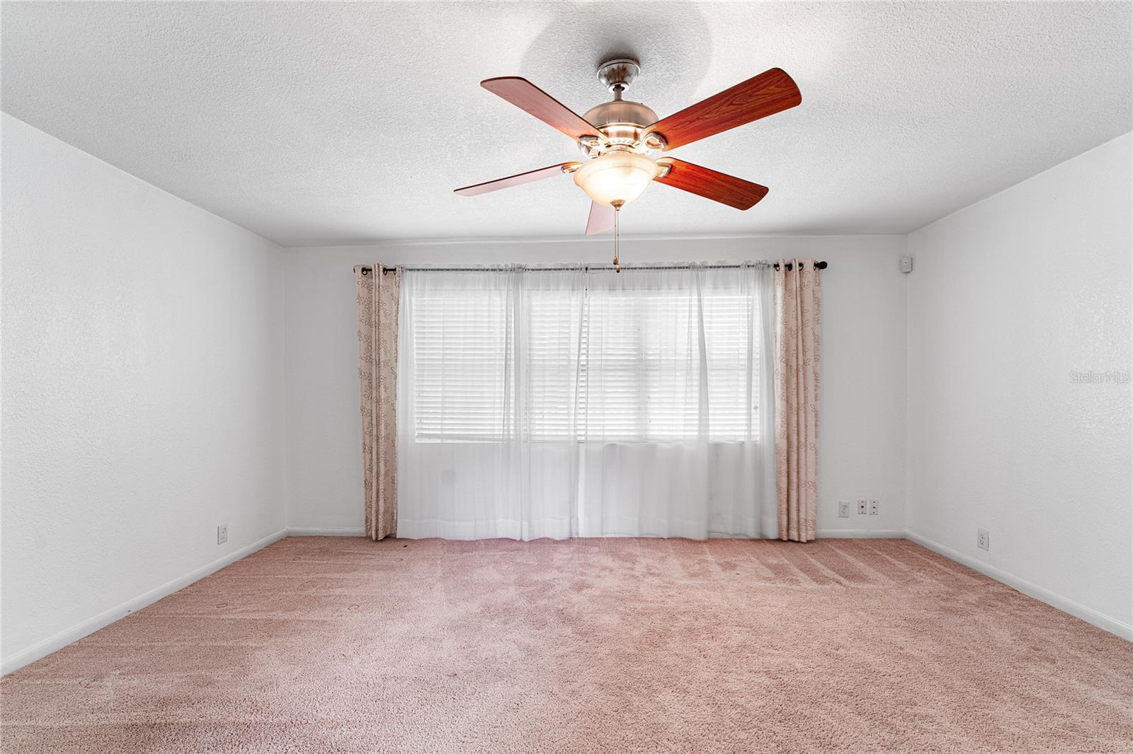 Image 21 of 54 For 10908 Elbow Drive