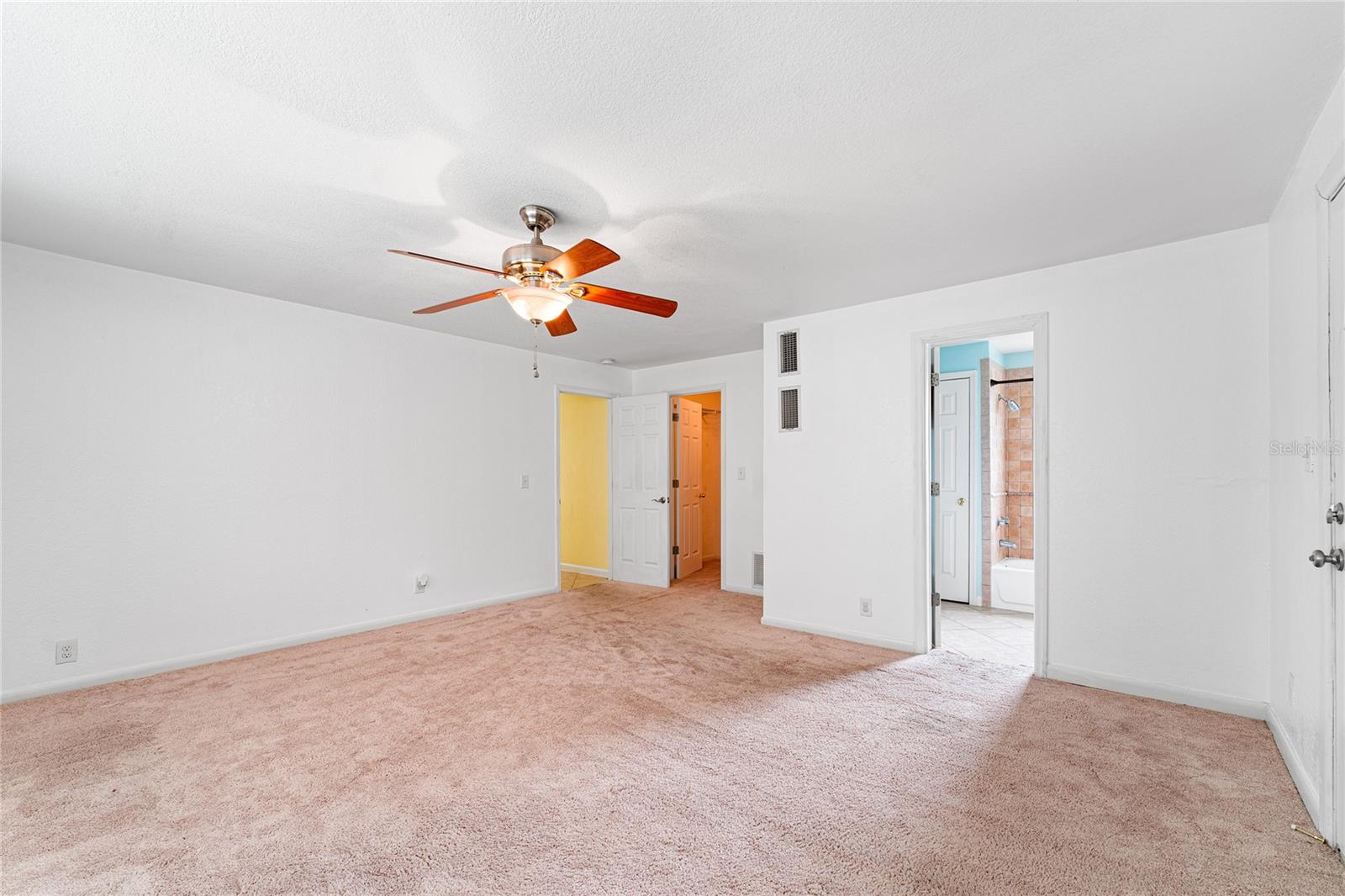 Image 24 of 54 For 10908 Elbow Drive