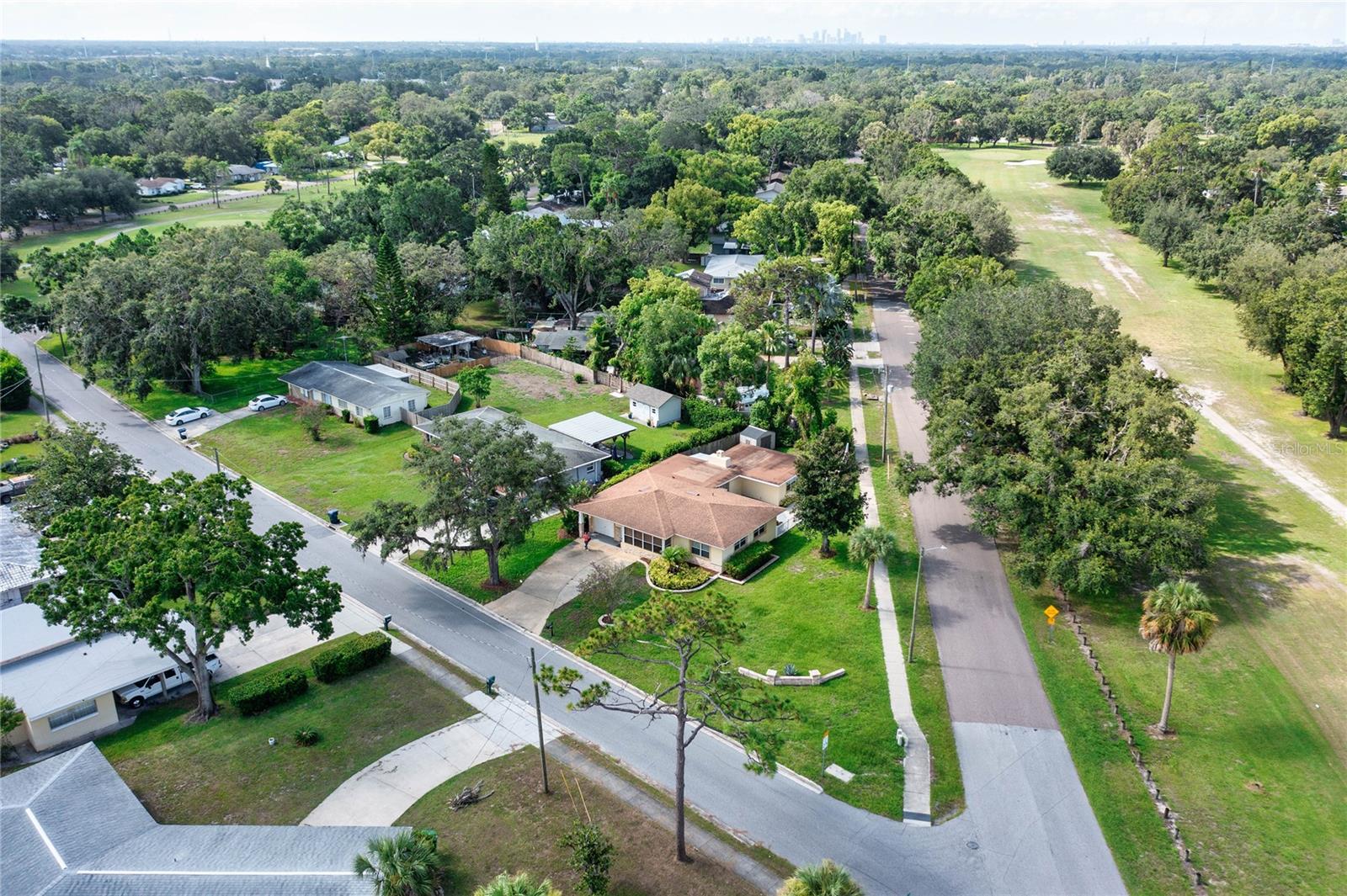 Image 50 of 54 For 10908 Elbow Drive