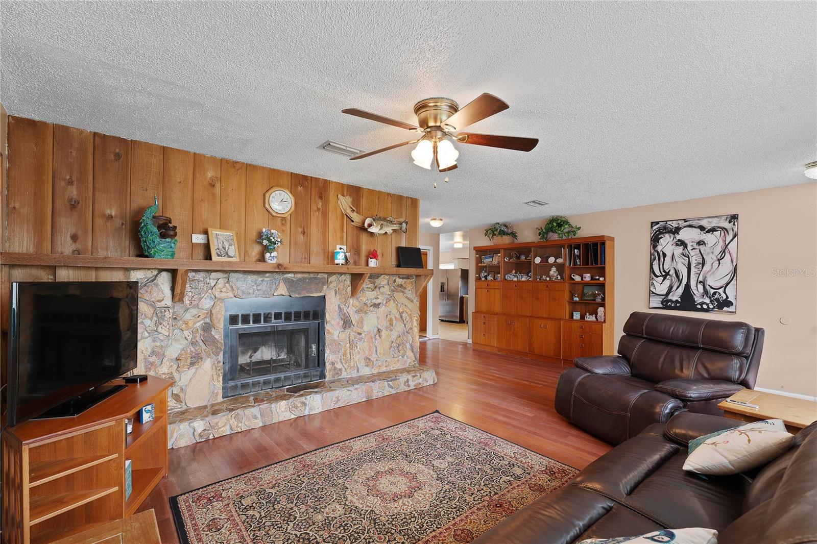 Image 8 of 30 For 7523 Blossom Avenue