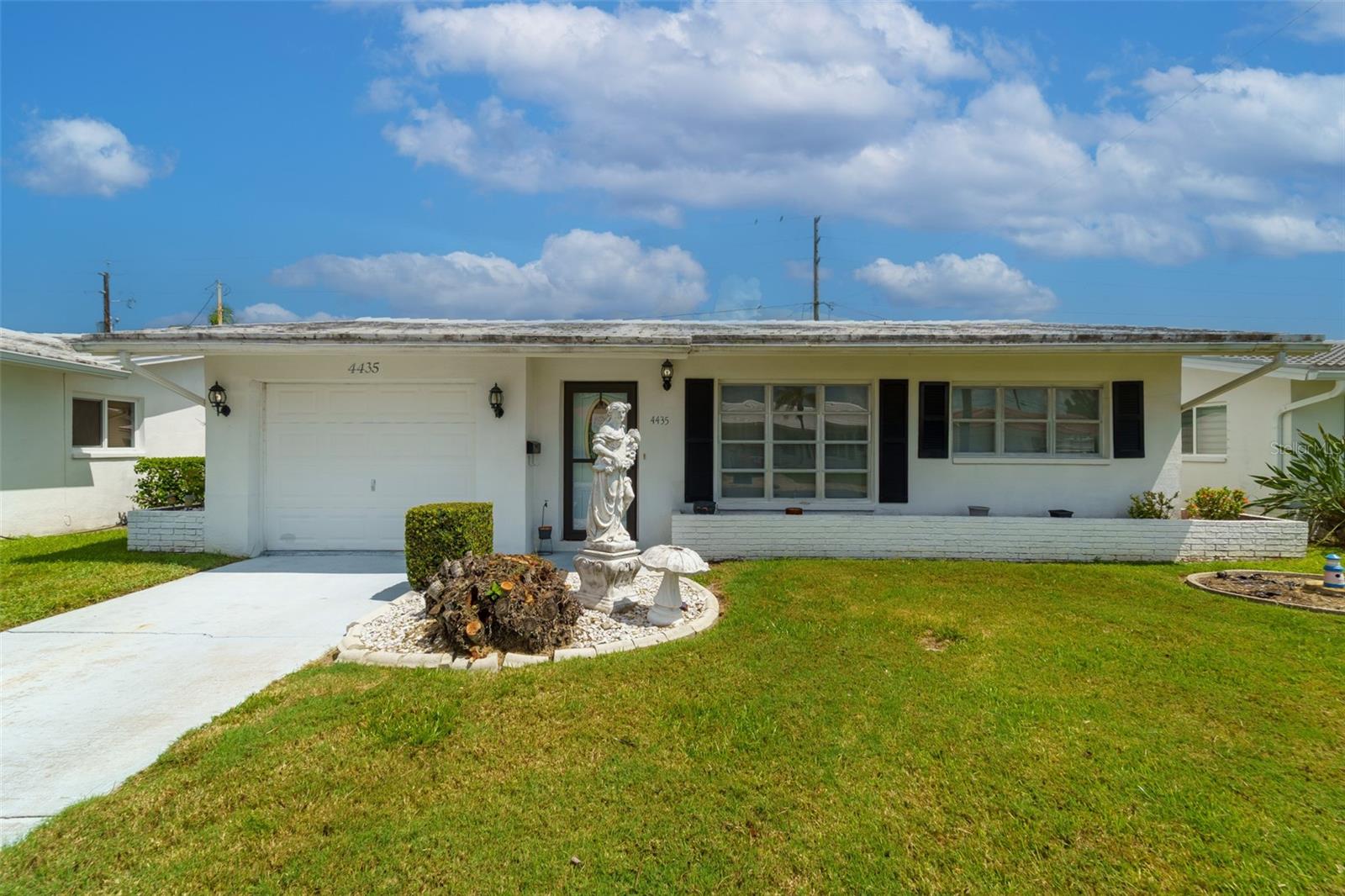 Image 2 of 45 For 4435 95th Avenue N
