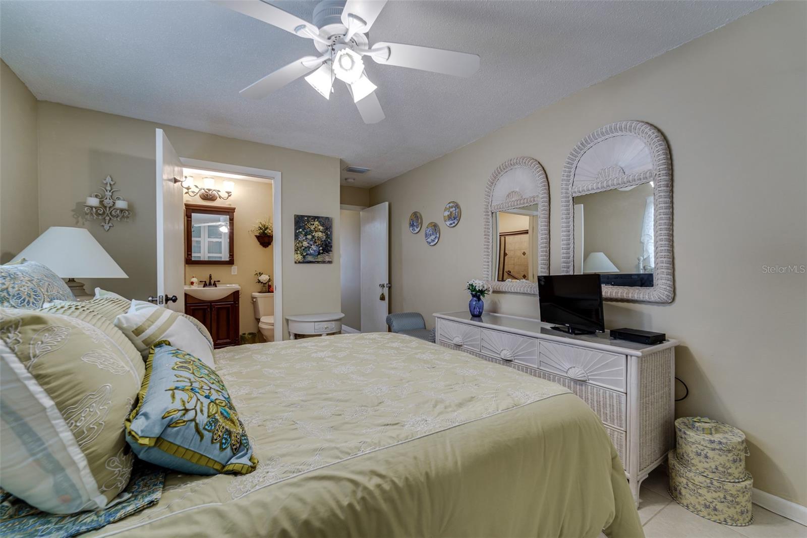 Image 32 of 45 For 4435 95th Avenue N