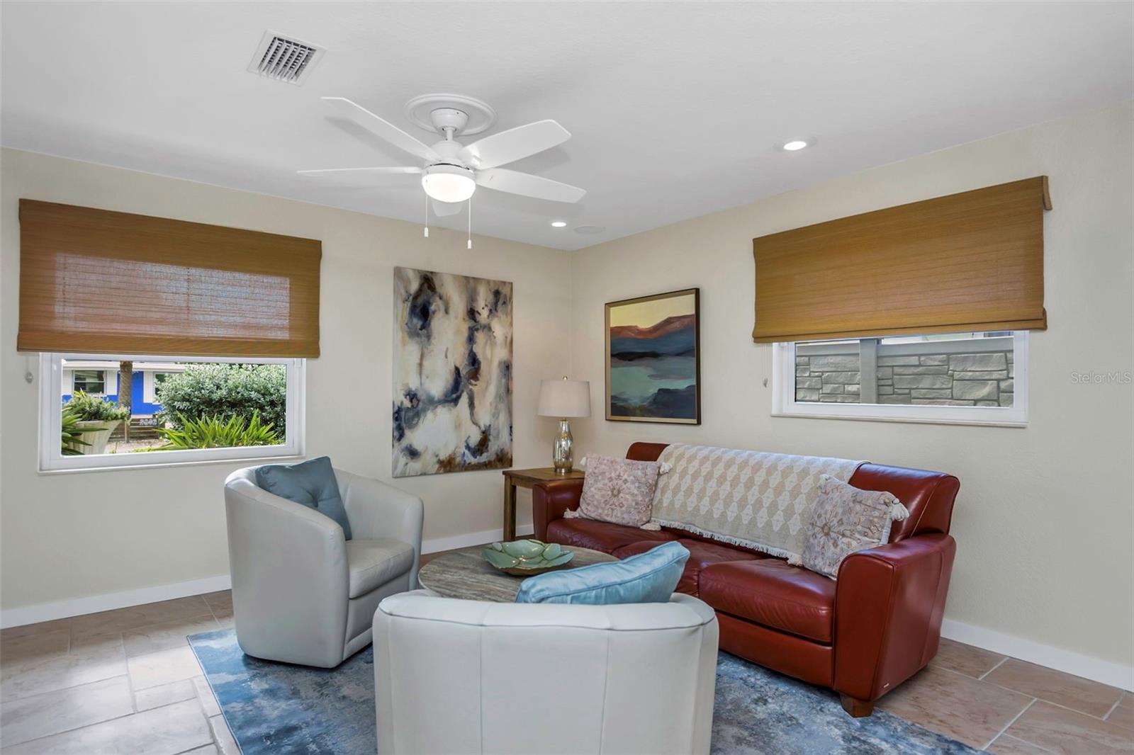 Image 21 of 79 For 2801 Miriam Street S