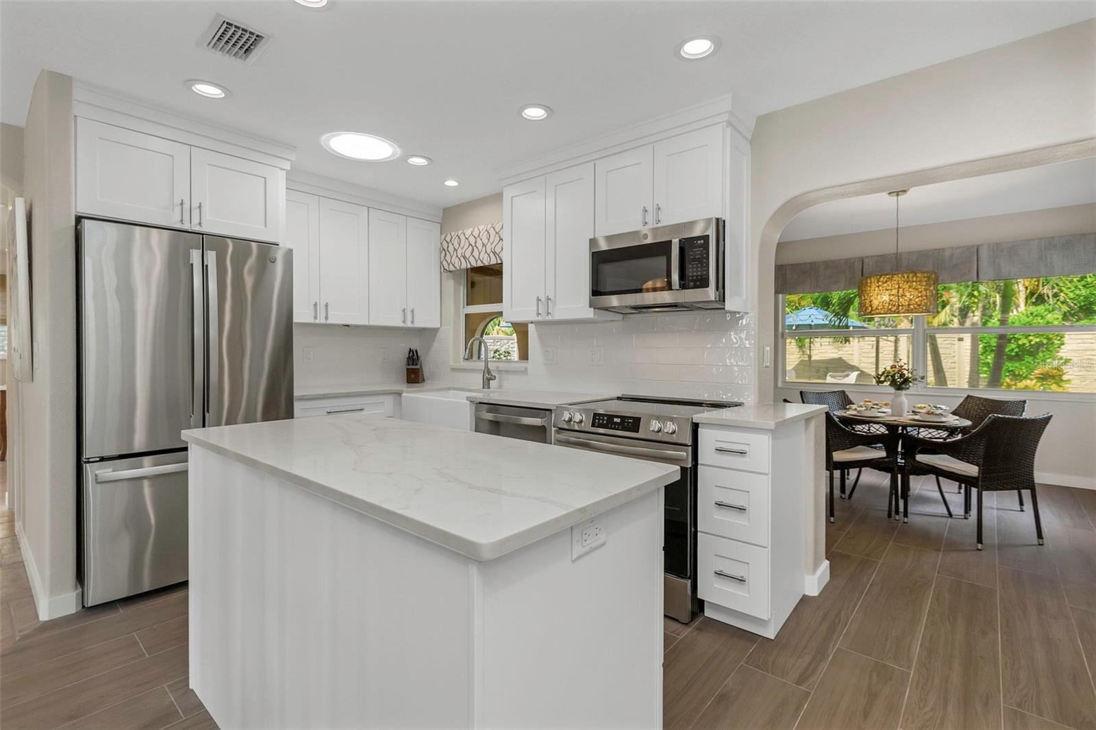 Image 8 of 79 For 2801 Miriam Street S