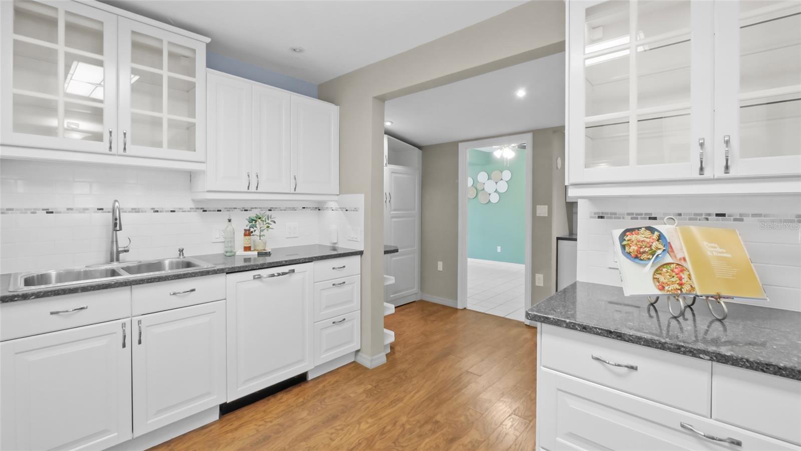 Image 12 of 58 For 1521 60th Street S