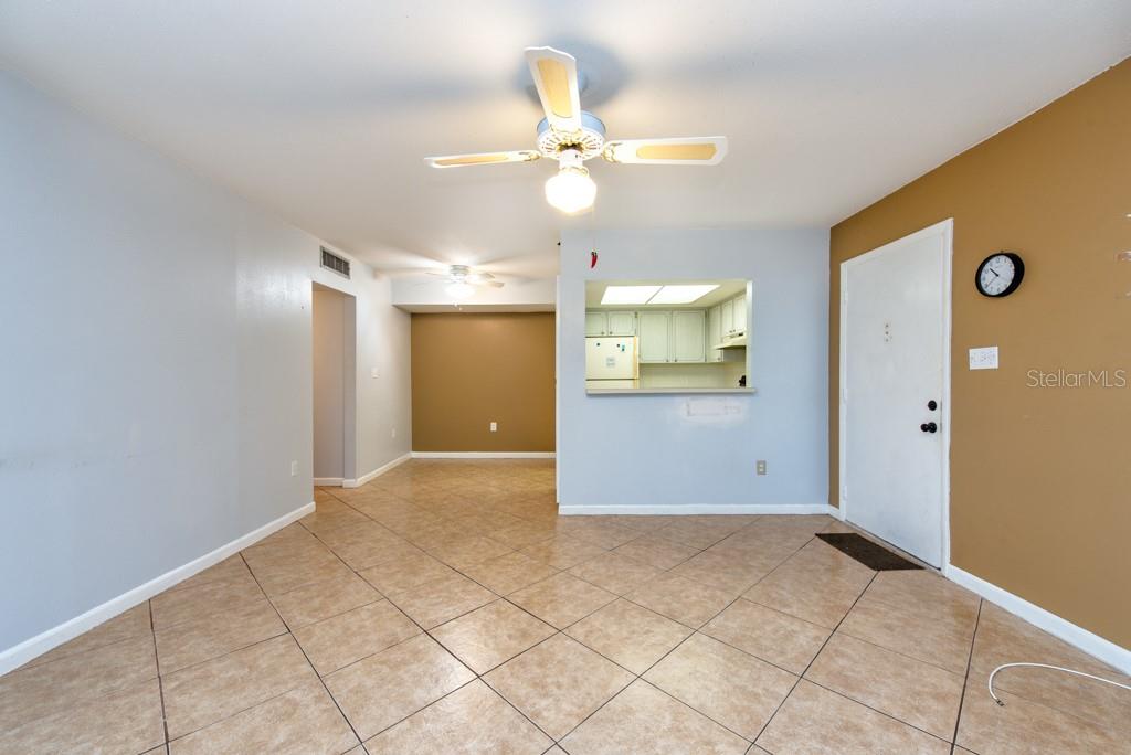 Image 6 of 27 For 4826 Marine Parkway 204