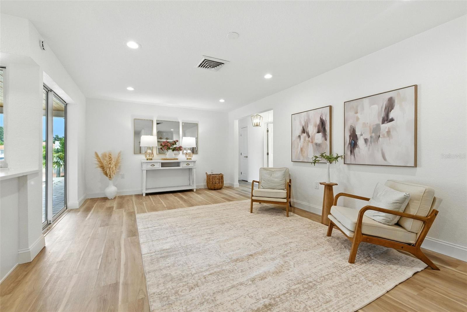 Image 31 of 57 For 1474 54th Avenue Ne
