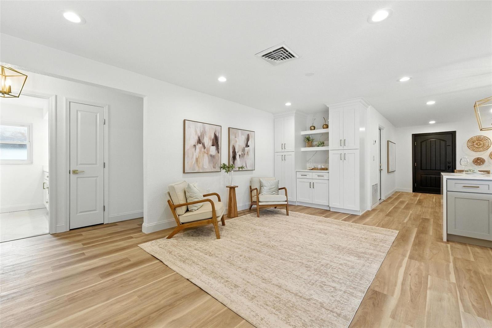Image 32 of 57 For 1474 54th Avenue Ne