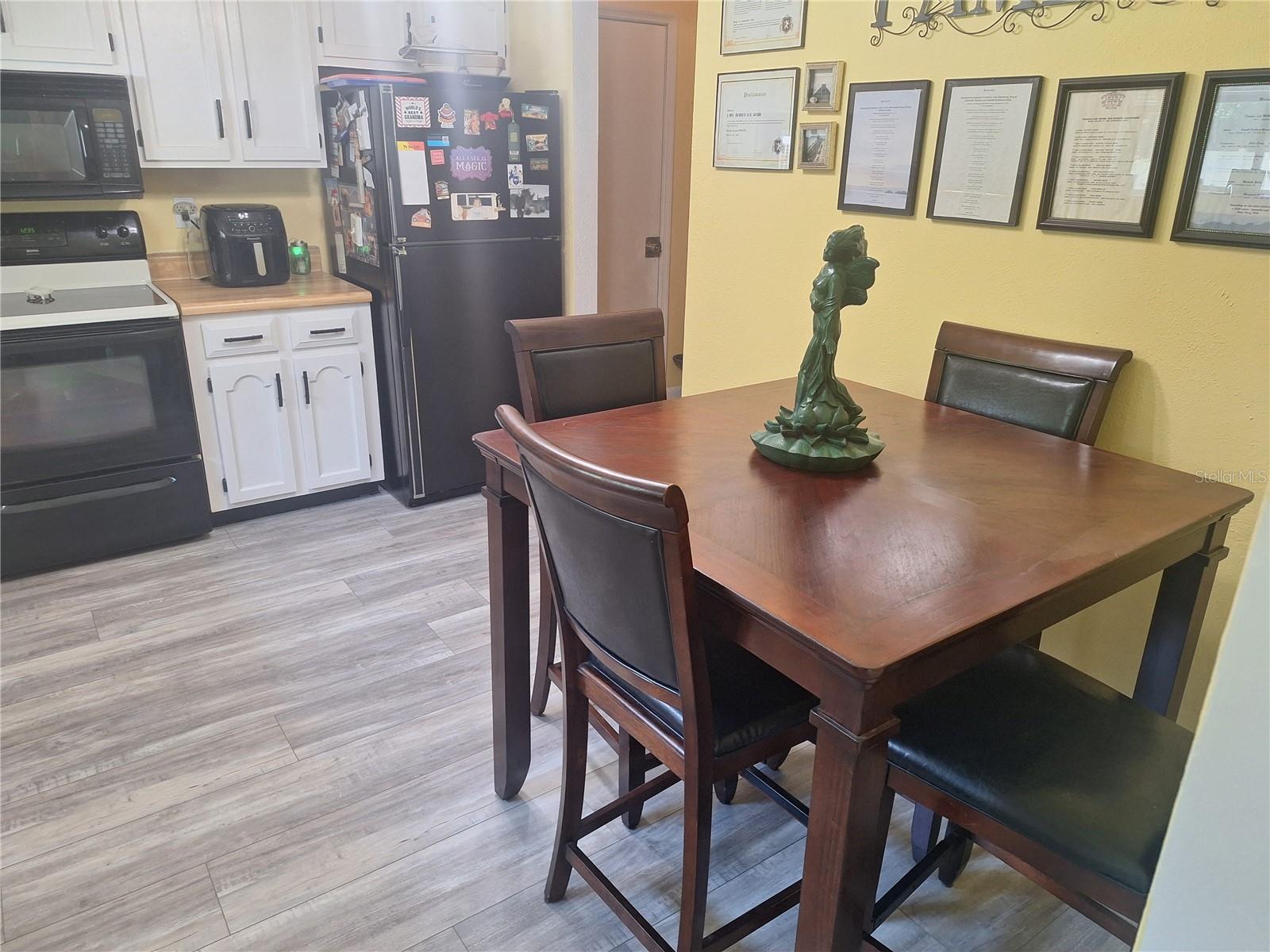 Image 7 of 22 For 3755 139th Street
