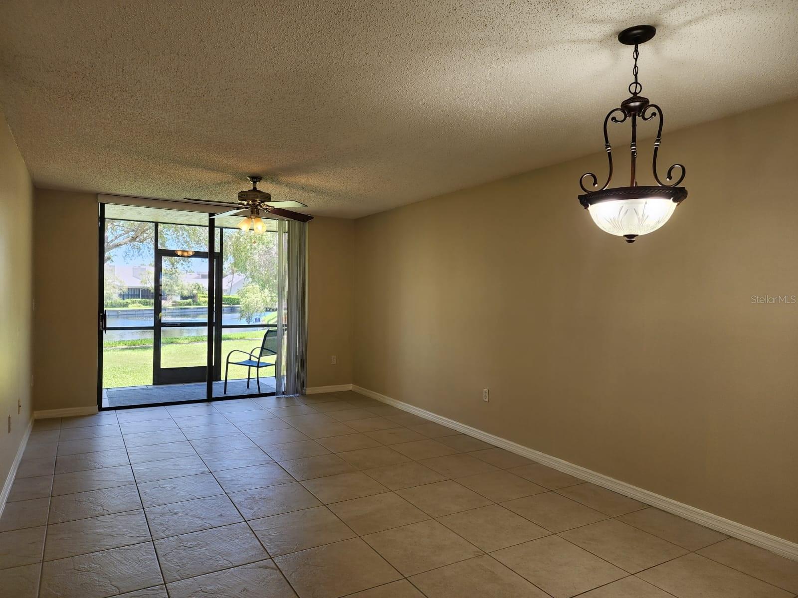 Image 3 of 25 For 1320 Pasadena Avenue S 105