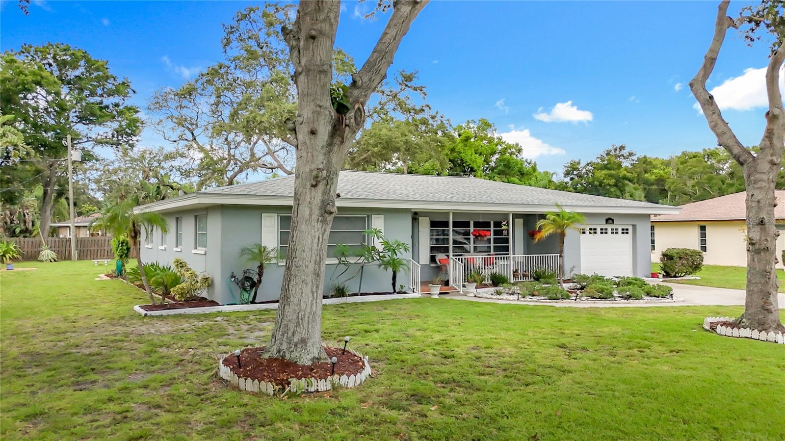 Details for 108 Indian Rocks Road S, BELLEAIR BLUFFS, FL 33770