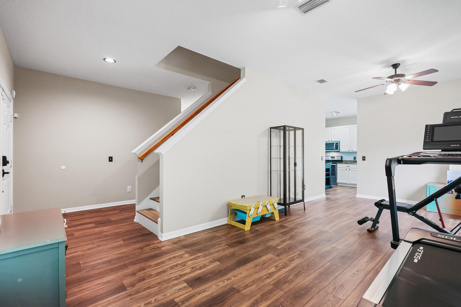 Image 10 of 29 For 14845 Heronglen Drive