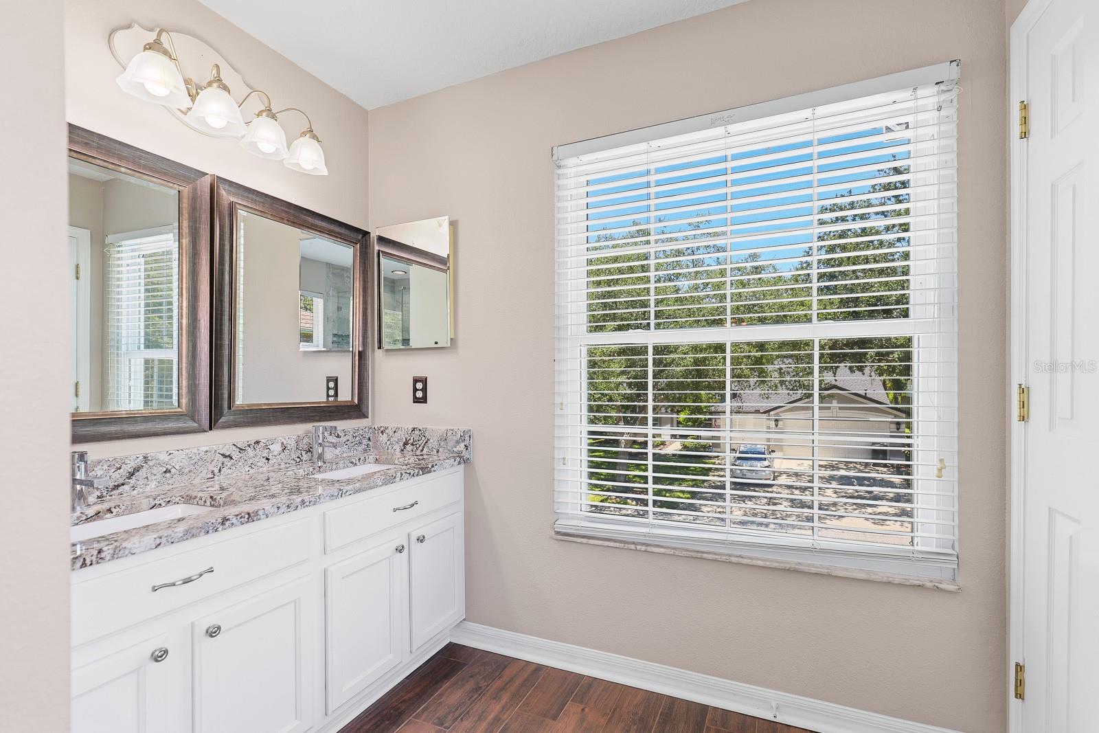 Image 13 of 29 For 14845 Heronglen Drive