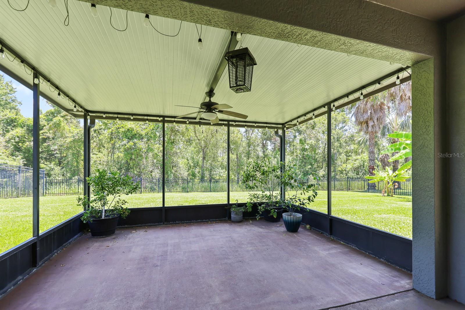 Image 16 of 29 For 14845 Heronglen Drive