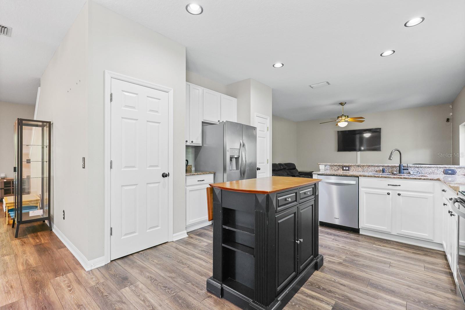 Image 6 of 29 For 14845 Heronglen Drive