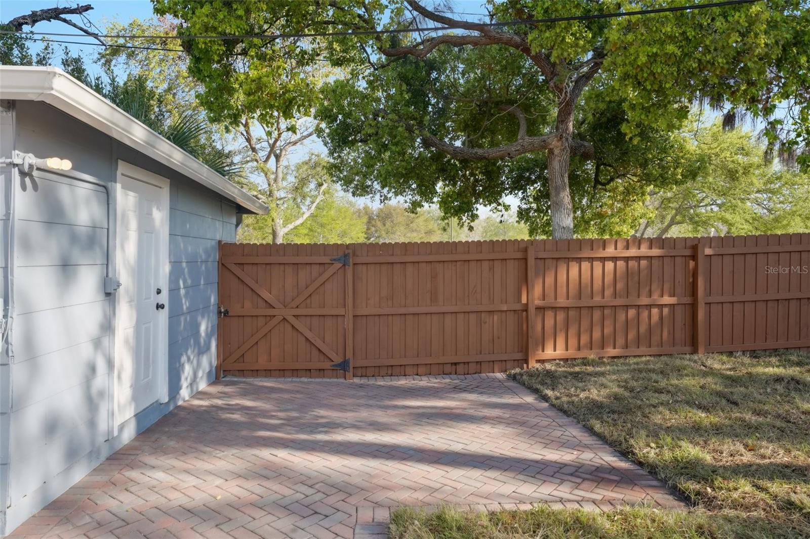 Image 26 of 30 For 1300 37th Street S
