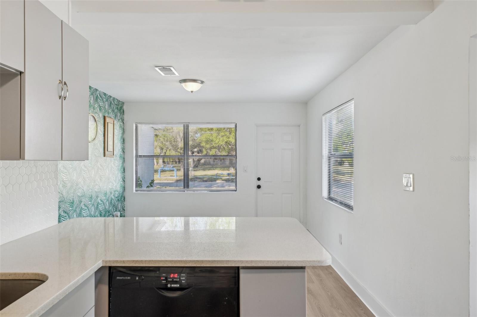 Image 29 of 30 For 1300 37th Street S