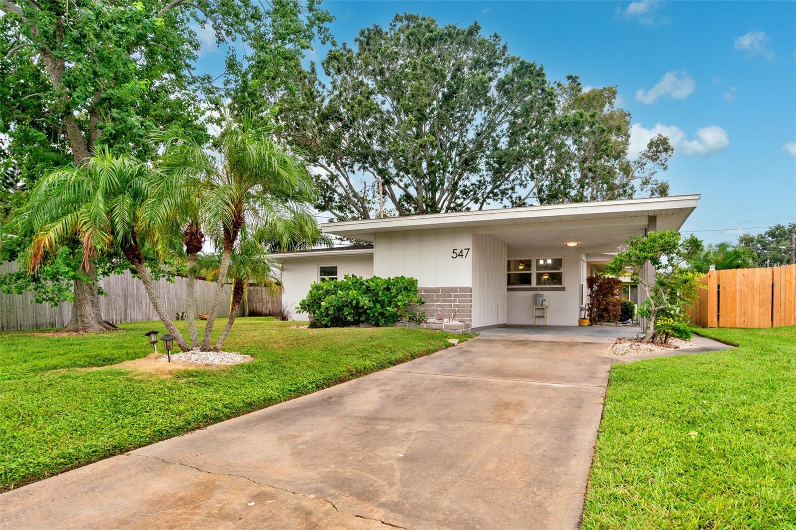 Details for 547 Trade Winds Drive, DUNEDIN, FL 34698