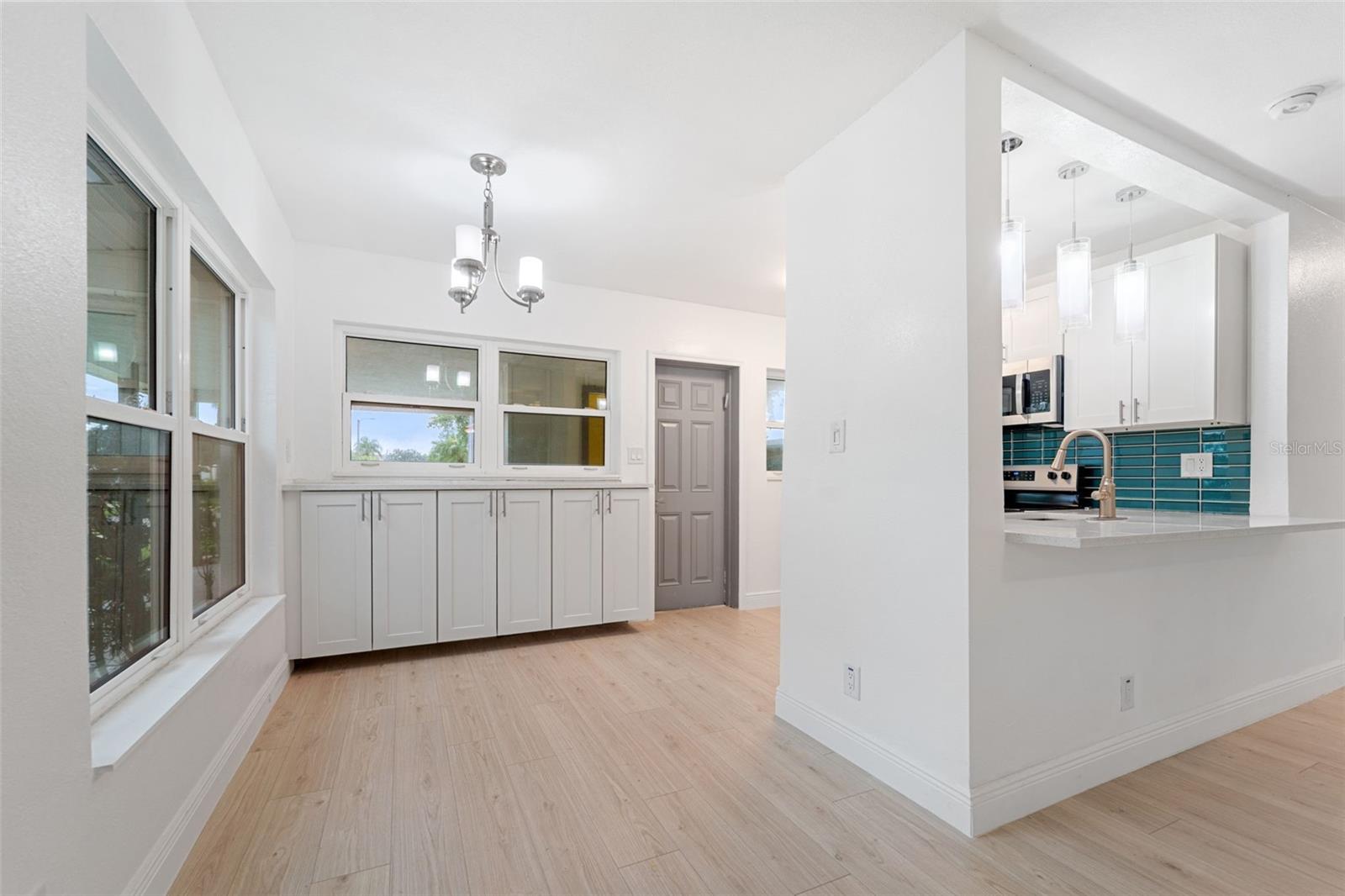 Image 4 of 16 For 547 Trade Winds Drive